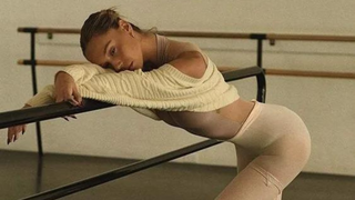 Alexis Ren's Ballet Routine